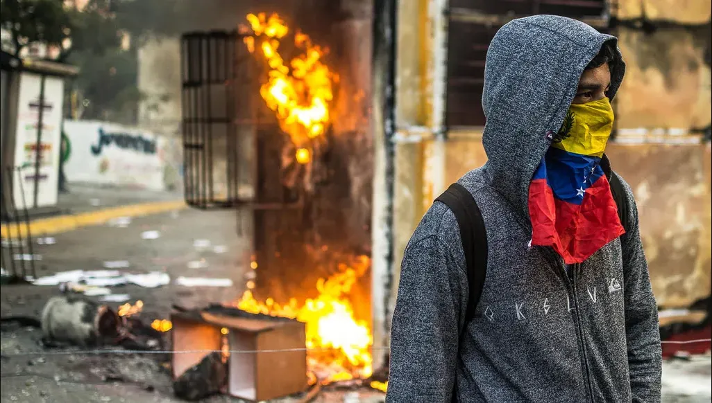 What is really happening in Venezuela just before shady elections
